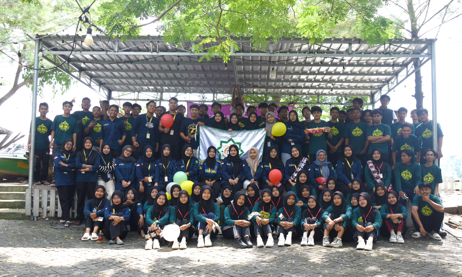 Himpunan Mahasiswa Prodi Teknik Informatika (HMP TI) Universitas Nahdlatul Ulama Sunan Giri (UNUGIRI) sukses menggelar IT Camp 2024